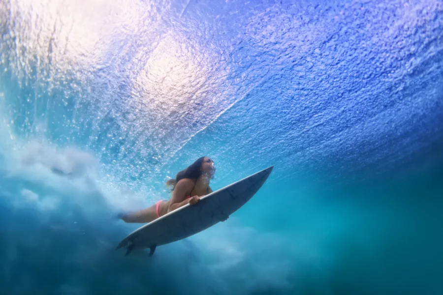 Surfen en gehoor: de noodzaak van oordoppen